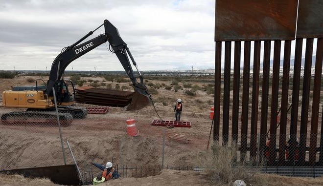 Стена США с Мексикой