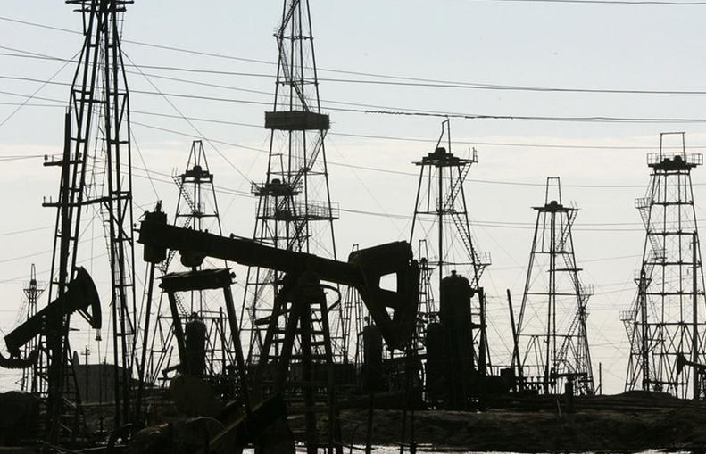 цены на нефть не смогут подняться из-за политики США
