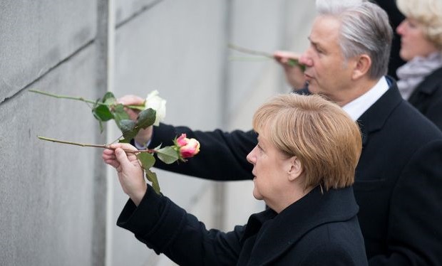 Меркель - берлинская стена