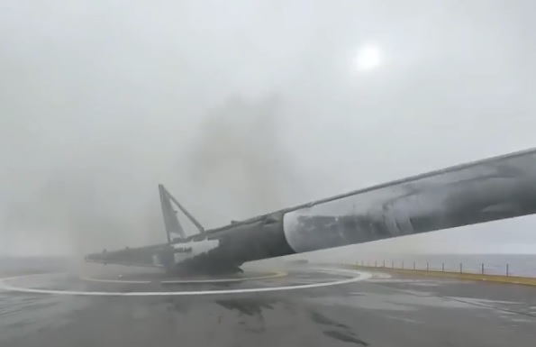 Ракета Falcon 9 упала