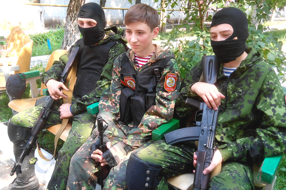Дети в армии ДНР